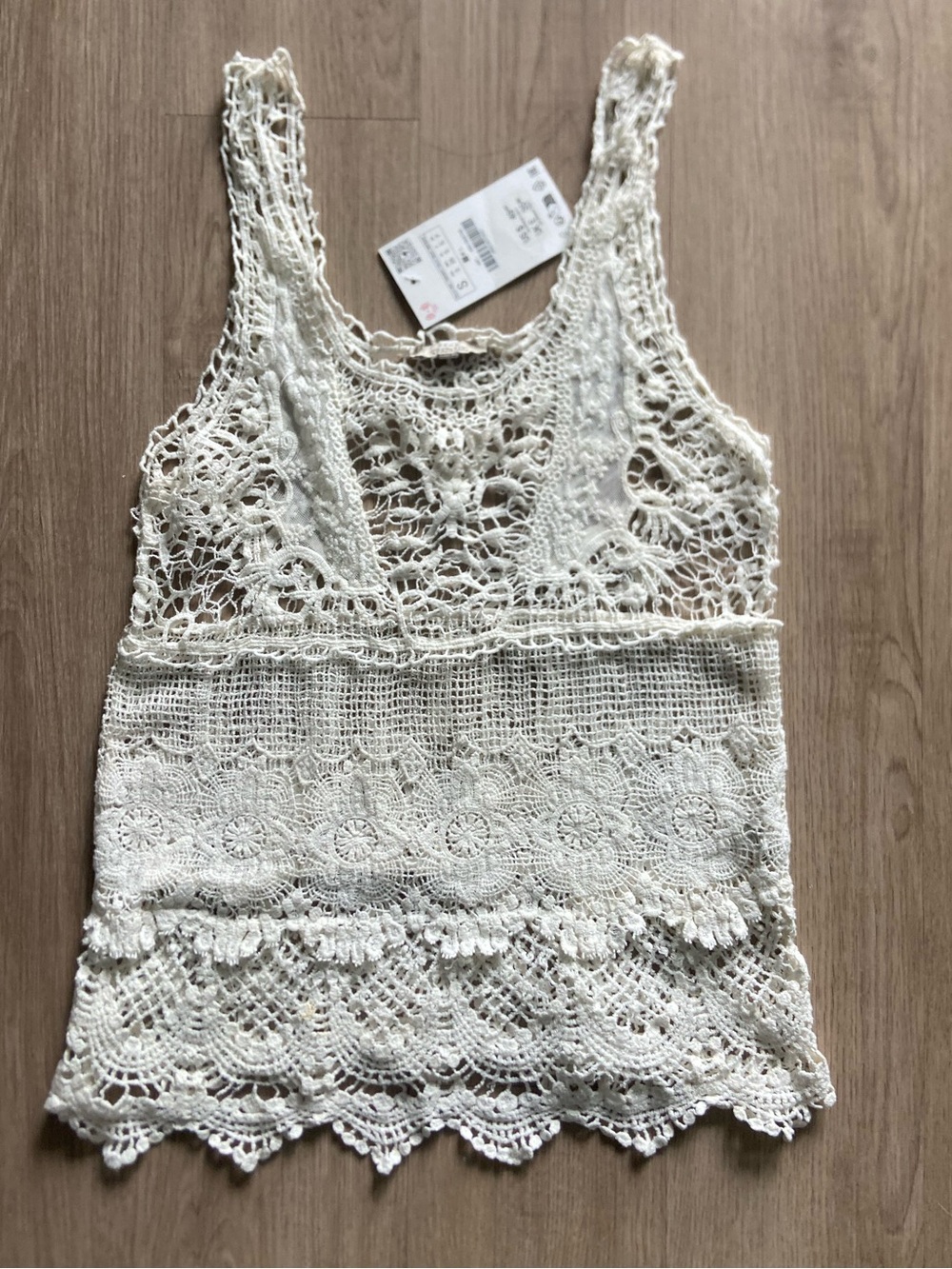 NWT - Zara Cream Crochet Lace Tank Top